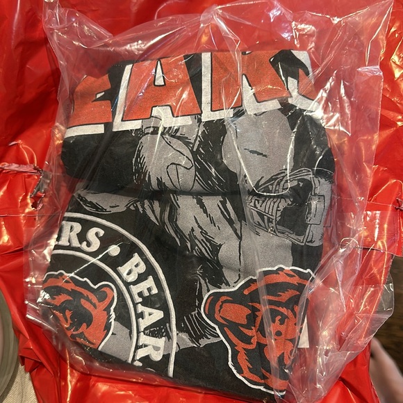 NWT HOMAGE Chicago Bears Schedule 2024 Shirt unisex XS - Picture 4 of 4